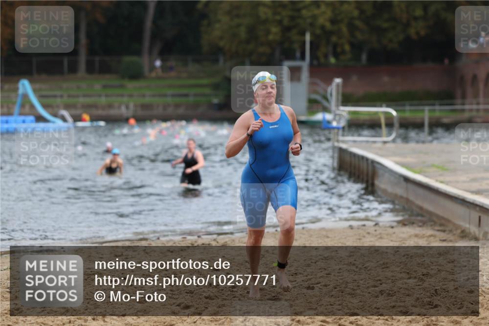 13.09.2026 - Stadtparktriathlon Mo-Foto http://msf.ph/oto/10257771 13.09.2026 11:11:04 Schwimmen 735, 754, 760, 770 meine-sportfotos.de