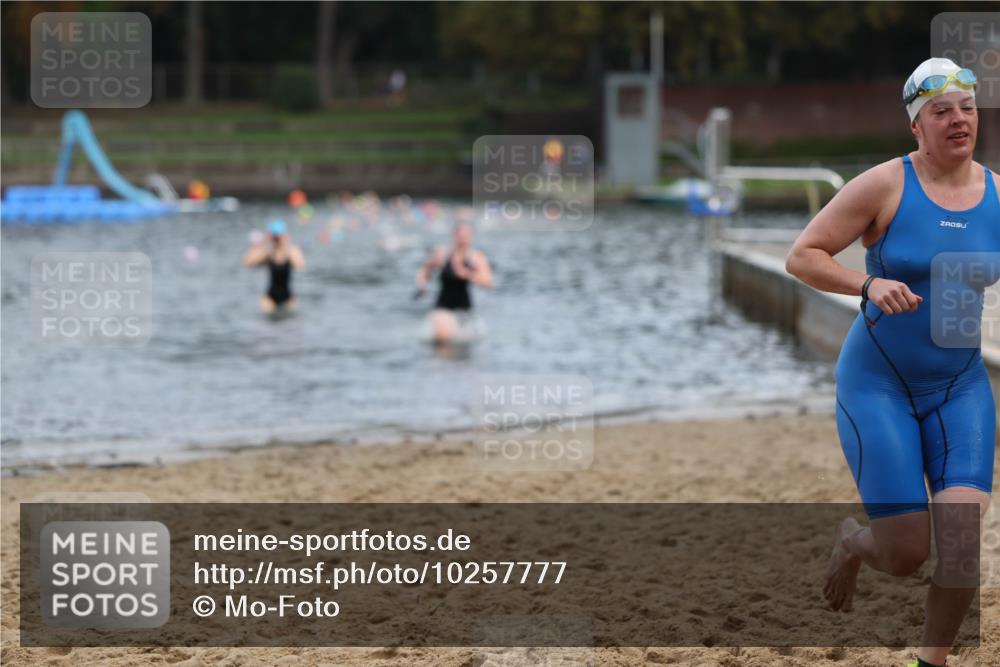 13.09.2026 - Stadtparktriathlon Mo-Foto http://msf.ph/oto/10257777 13.09.2026 11:11:05 Schwimmen 735, 754, 760, 770 meine-sportfotos.de