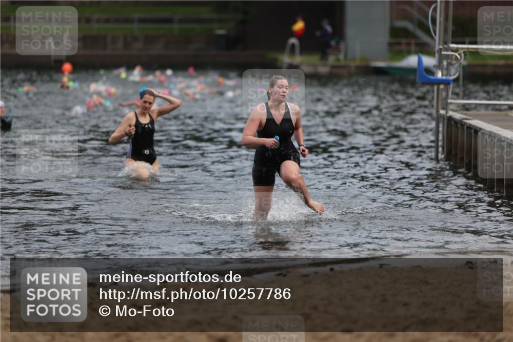 13.09.2026 - Stadtparktriathlon Mo-Foto http://msf.ph/oto/10257786 13.09.2026 11:11:08 Schwimmen 754, 760, 770 meine-sportfotos.de