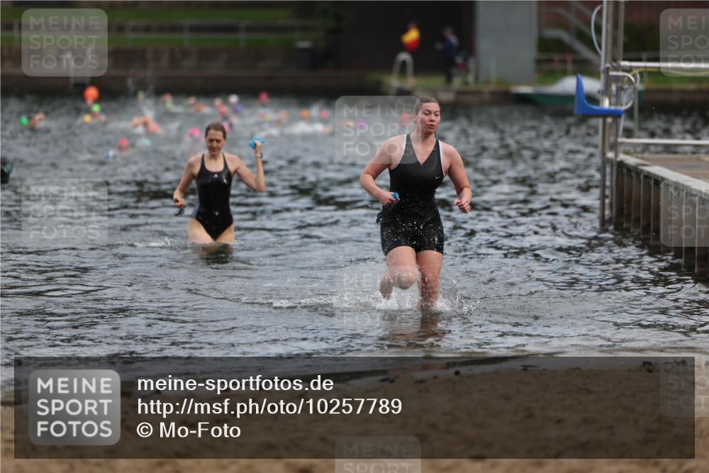 13.09.2026 - Stadtparktriathlon Mo-Foto http://msf.ph/oto/10257789 13.09.2026 11:11:08 Schwimmen 754, 760, 770 meine-sportfotos.de