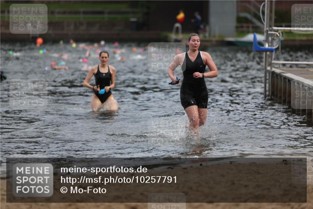 13.09.2026 - Stadtparktriathlon Mo-Foto http://msf.ph/oto/10257791 13.09.2026 11:11:08 Schwimmen 754, 760, 770 meine-sportfotos.de