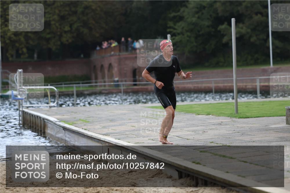 13.09.2026 - Stadtparktriathlon Mo-Foto http://msf.ph/oto/10257842 13.09.2026 11:36:34 Schwimmen 832, 852, 861 meine-sportfotos.de