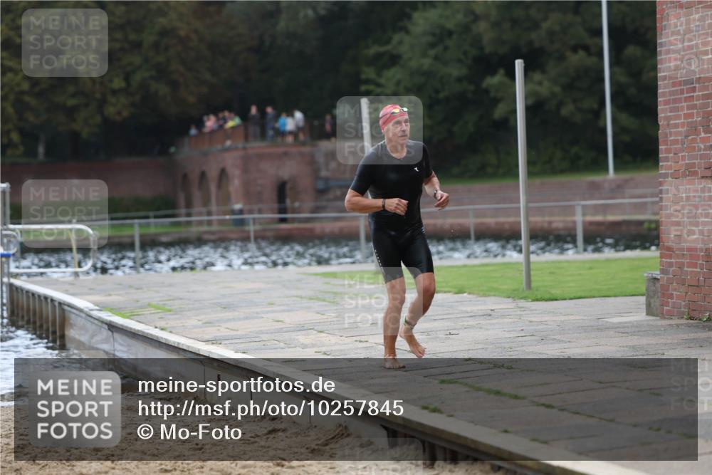 13.09.2026 - Stadtparktriathlon Mo-Foto http://msf.ph/oto/10257845 13.09.2026 11:36:35 Schwimmen 832, 852, 861 meine-sportfotos.de