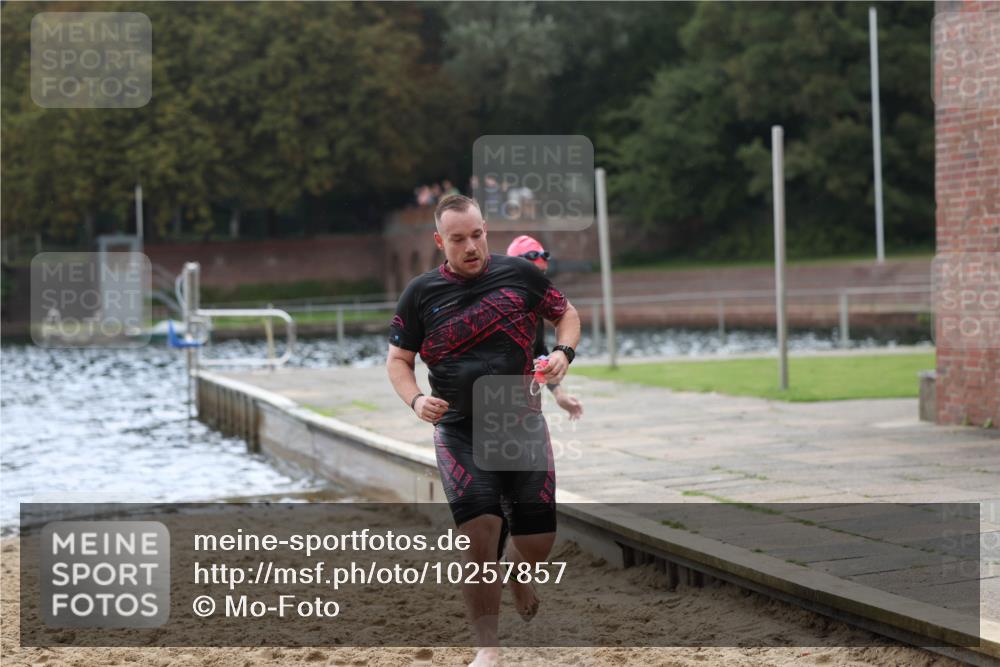 13.09.2026 - Stadtparktriathlon Mo-Foto http://msf.ph/oto/10257857 13.09.2026 11:36:37 Schwimmen 832, 852, 861, 902 meine-sportfotos.de