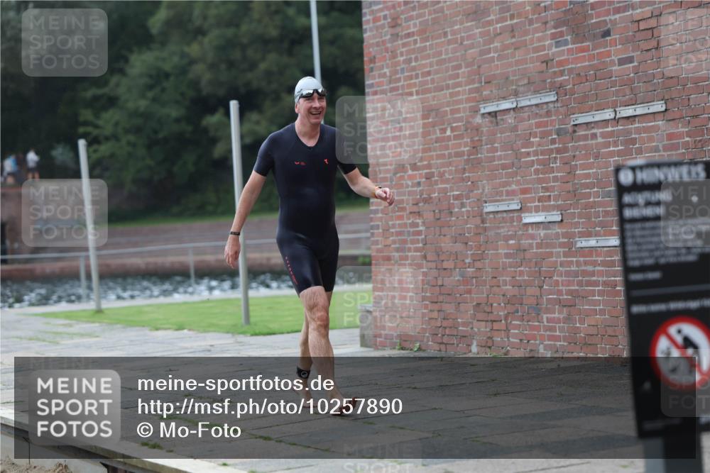 13.09.2026 - Stadtparktriathlon Mo-Foto http://msf.ph/oto/10257890 13.09.2026 11:36:49 Schwimmen 902 meine-sportfotos.de