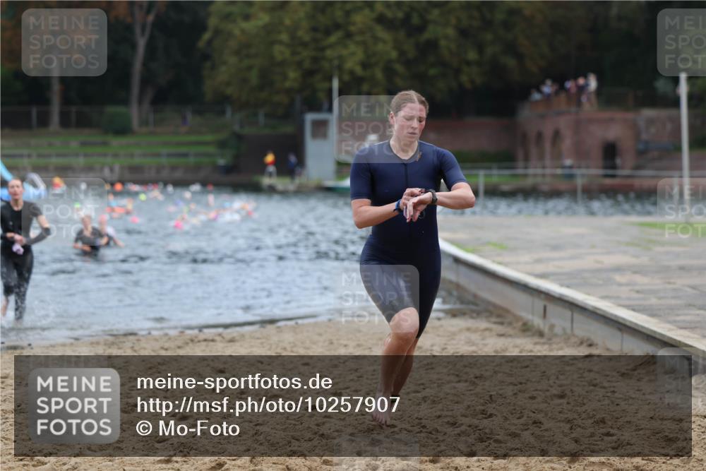 13.09.2026 - Stadtparktriathlon Mo-Foto http://msf.ph/oto/10257907 13.09.2026 11:11:32 Schwimmen 736, 752, 790 meine-sportfotos.de