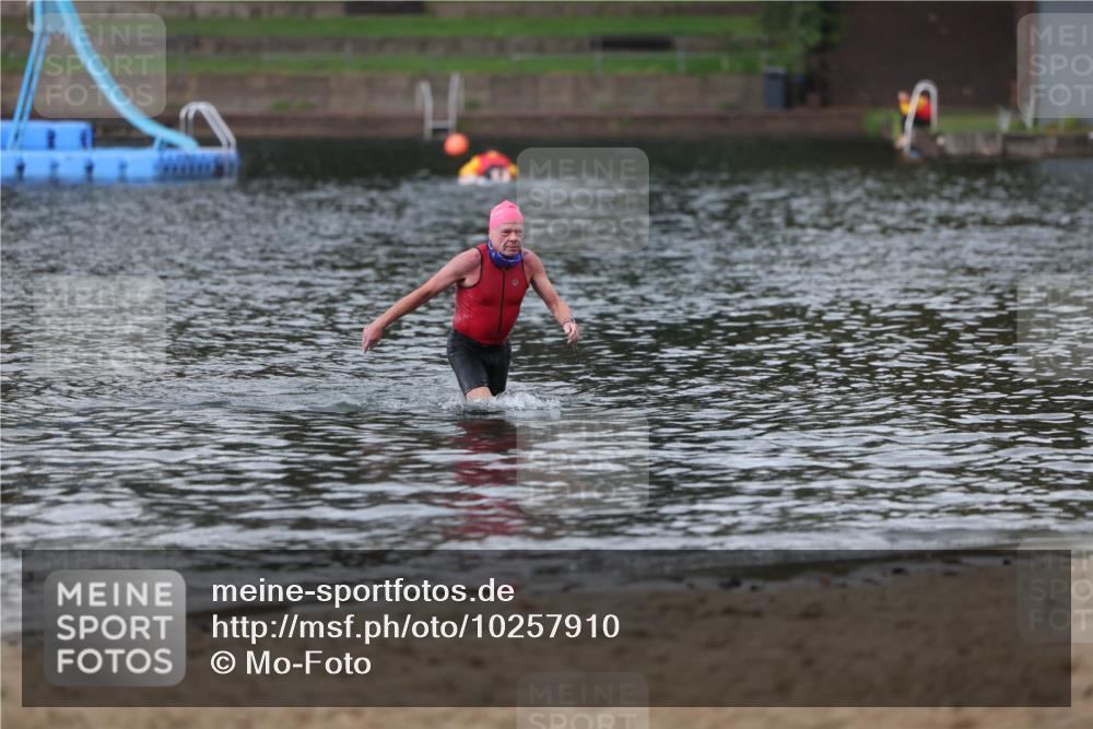 13.09.2026 - Stadtparktriathlon Mo-Foto http://msf.ph/oto/10257910 13.09.2026 11:44:18 Schwimmen  meine-sportfotos.de