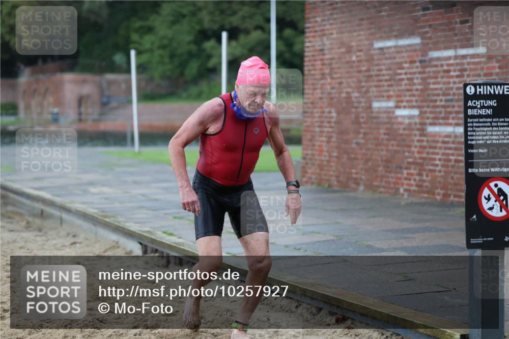 13.09.2026 - Stadtparktriathlon Mo-Foto http://msf.ph/oto/10257927 13.09.2026 11:44:33 Schwimmen 932 meine-sportfotos.de