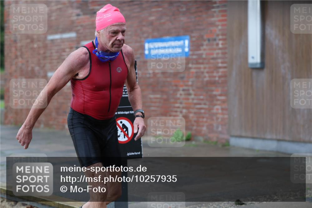 13.09.2026 - Stadtparktriathlon Mo-Foto http://msf.ph/oto/10257935 13.09.2026 11:44:35 Schwimmen 932 meine-sportfotos.de