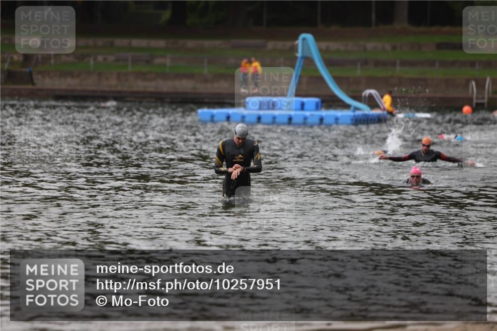 13.09.2026 - Stadtparktriathlon Mo-Foto http://msf.ph/oto/10257951 13.09.2026 11:50:53 Schwimmen  meine-sportfotos.de