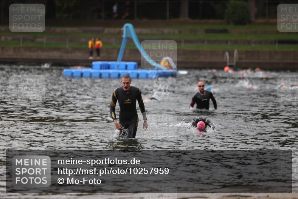13.09.2026 - Stadtparktriathlon Mo-Foto http://msf.ph/oto/10257959 13.09.2026 11:51:00 Schwimmen 962, 1017 meine-sportfotos.de