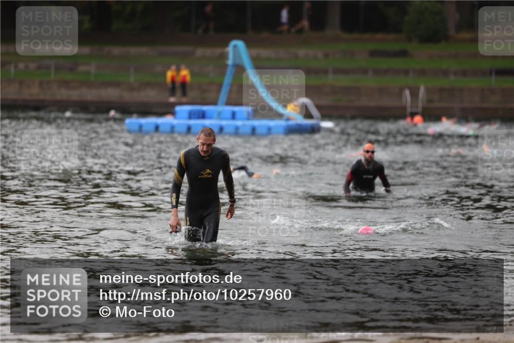 13.09.2026 - Stadtparktriathlon Mo-Foto http://msf.ph/oto/10257960 13.09.2026 11:51:01 Schwimmen 962, 1017 meine-sportfotos.de