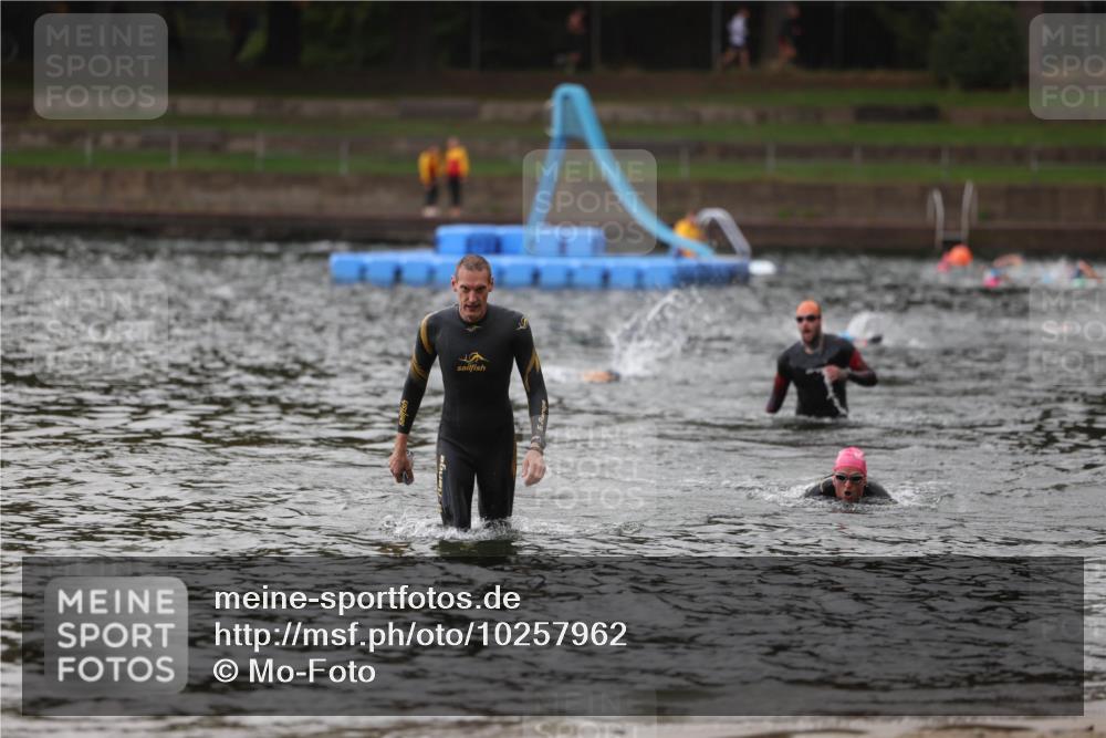 13.09.2026 - Stadtparktriathlon Mo-Foto http://msf.ph/oto/10257962 13.09.2026 11:51:01 Schwimmen 962, 1017 meine-sportfotos.de