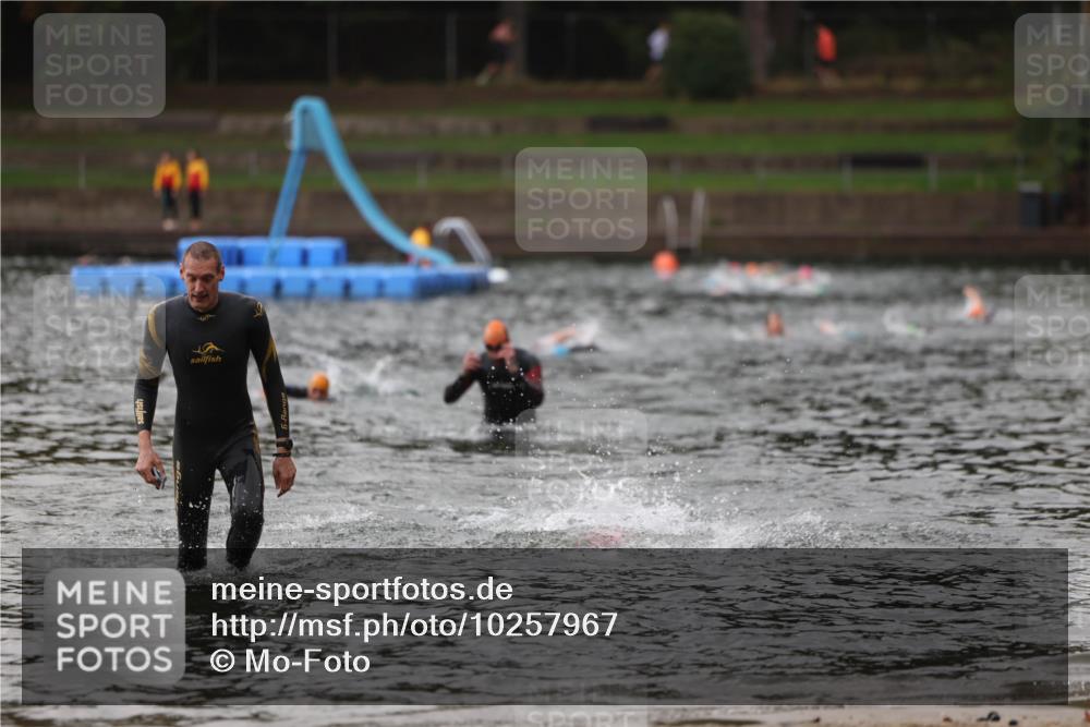 13.09.2026 - Stadtparktriathlon Mo-Foto http://msf.ph/oto/10257967 13.09.2026 11:51:03 Schwimmen 962, 1017 meine-sportfotos.de