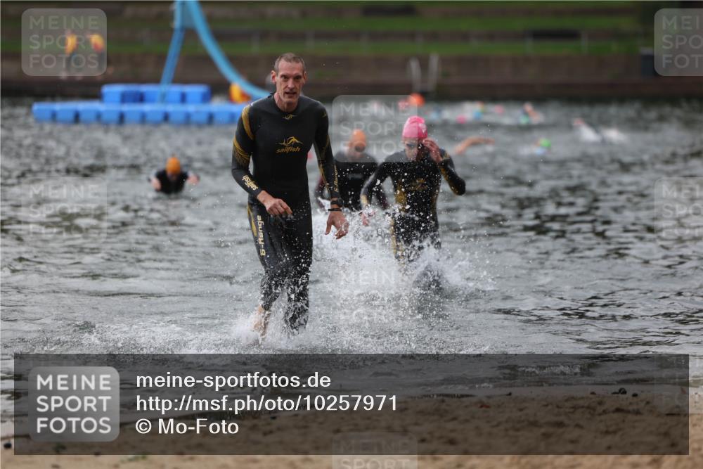 13.09.2026 - Stadtparktriathlon Mo-Foto http://msf.ph/oto/10257971 13.09.2026 11:51:06 Schwimmen 962, 1017 meine-sportfotos.de