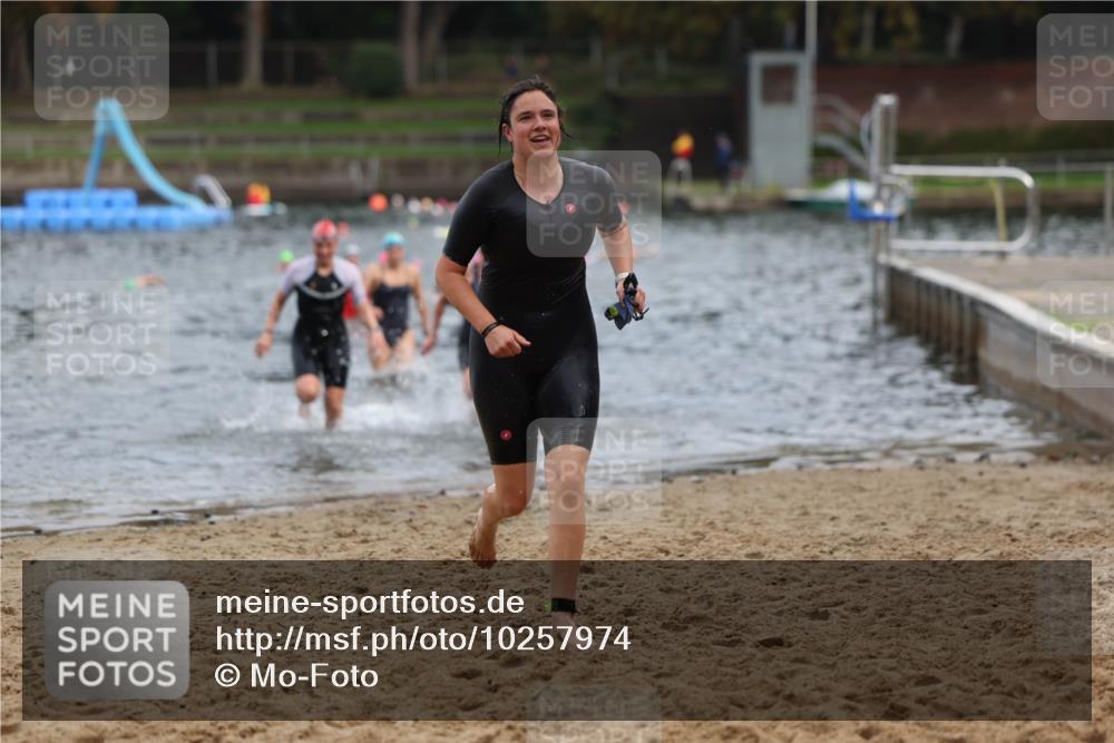 13.09.2026 - Stadtparktriathlon Mo-Foto http://msf.ph/oto/10257974 13.09.2026 11:11:45 Schwimmen 733, 736, 786, 798 meine-sportfotos.de