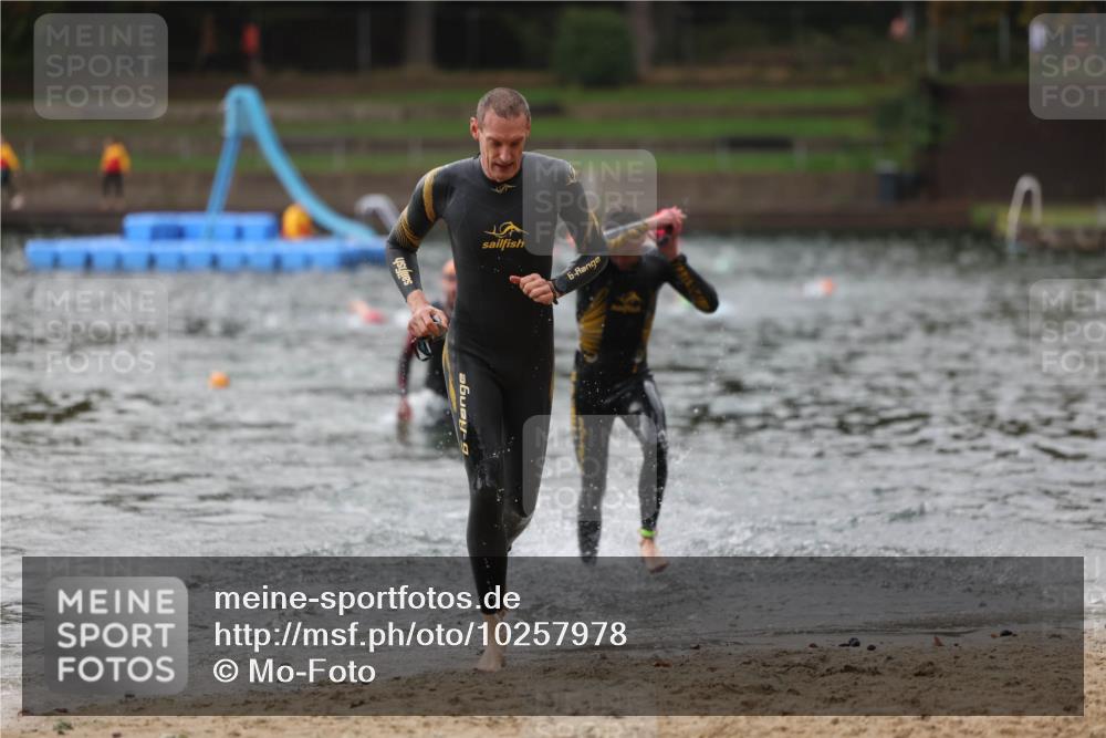 13.09.2026 - Stadtparktriathlon Mo-Foto http://msf.ph/oto/10257978 13.09.2026 11:51:08 Schwimmen 952, 962, 1017 meine-sportfotos.de