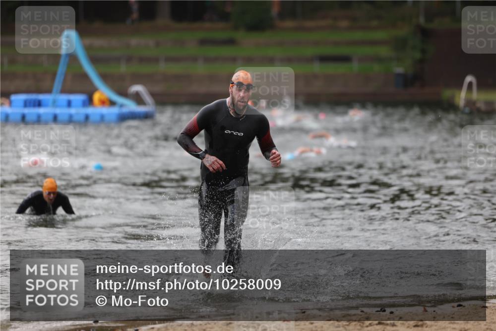 13.09.2026 - Stadtparktriathlon Mo-Foto http://msf.ph/oto/10258009 13.09.2026 11:51:17 Schwimmen 952, 990 meine-sportfotos.de