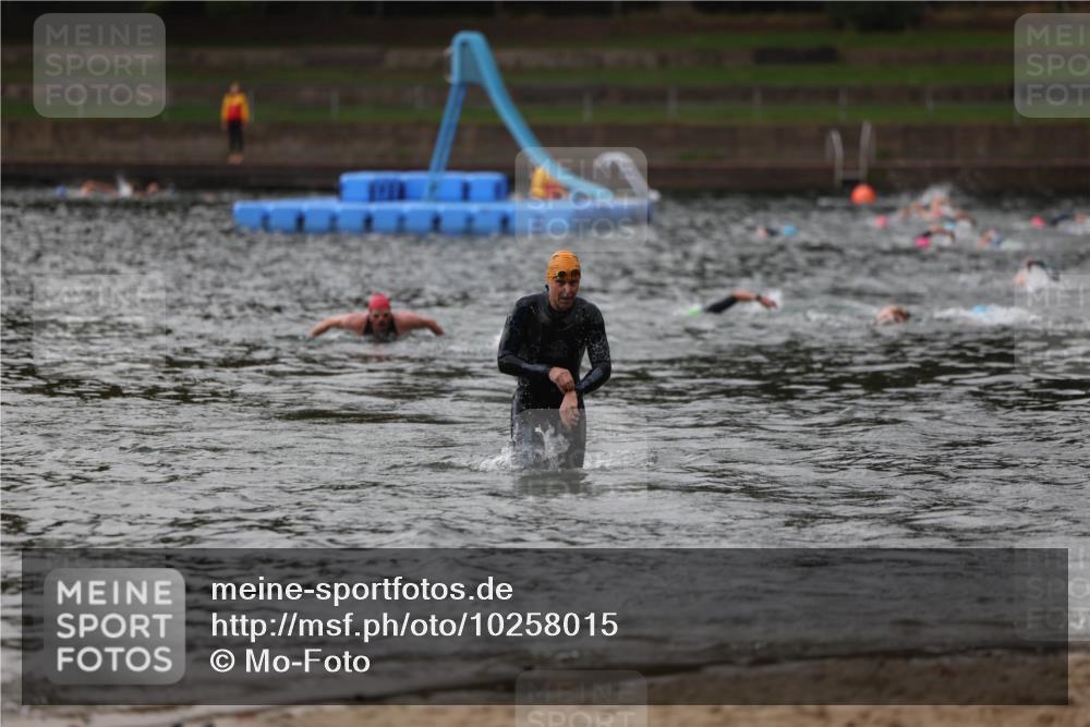 13.09.2026 - Stadtparktriathlon Mo-Foto http://msf.ph/oto/10258015 13.09.2026 11:51:19 Schwimmen 952, 990 meine-sportfotos.de