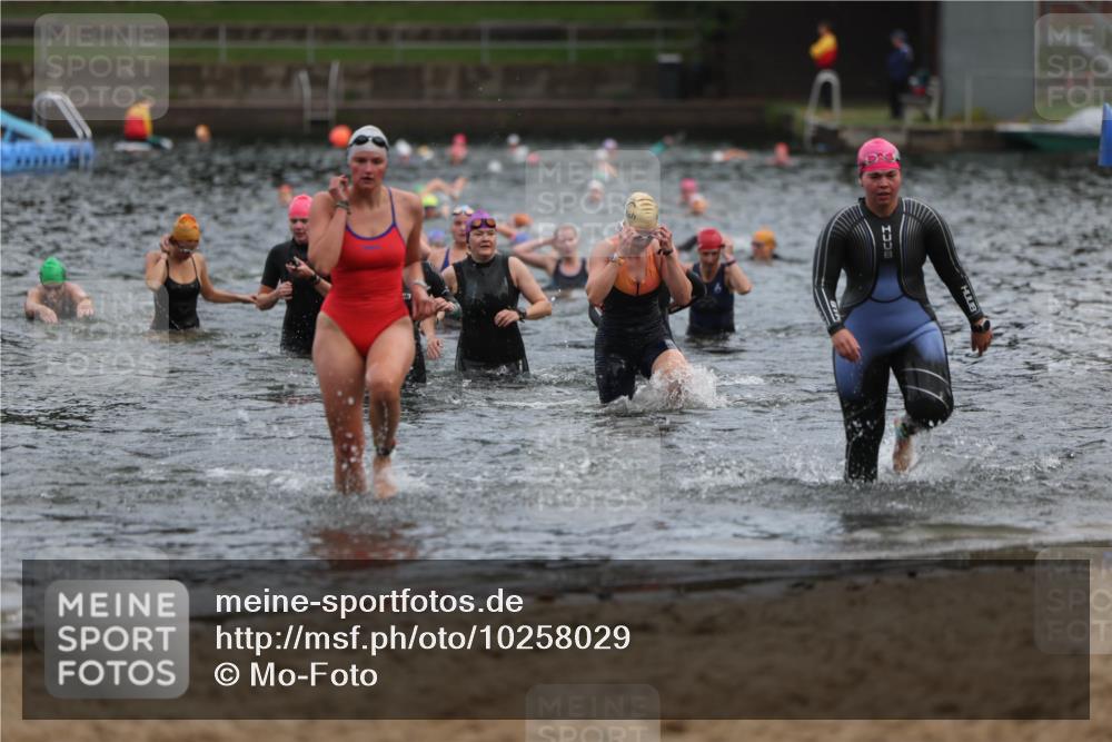 13.09.2026 - Stadtparktriathlon Mo-Foto http://msf.ph/oto/10258029 13.09.2026 11:11:57 Schwimmen 720, 772, 788, 792, 796, 818 meine-sportfotos.de