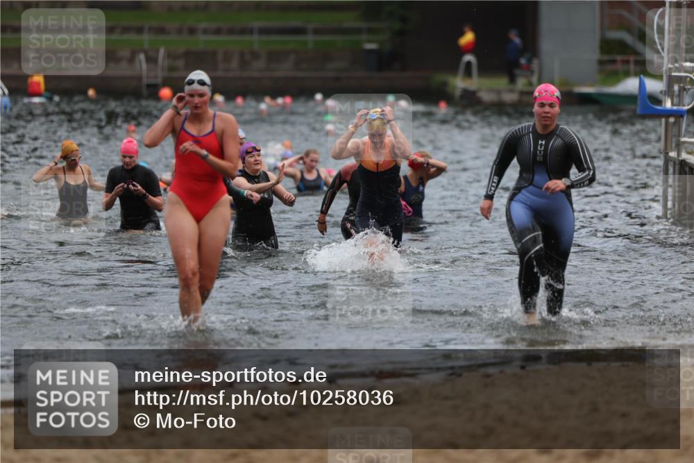 13.09.2026 - Stadtparktriathlon Mo-Foto http://msf.ph/oto/10258036 13.09.2026 11:11:57 Schwimmen 720, 772, 788, 792, 796, 818 meine-sportfotos.de