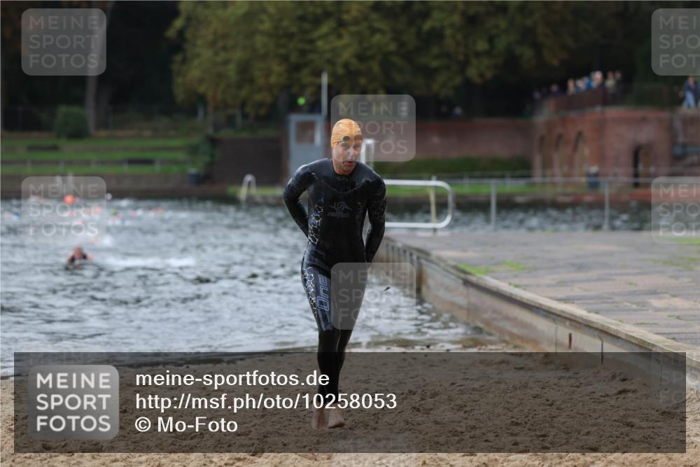 13.09.2026 - Stadtparktriathlon Mo-Foto http://msf.ph/oto/10258053 13.09.2026 11:51:28 Schwimmen 965, 990, 1059 meine-sportfotos.de