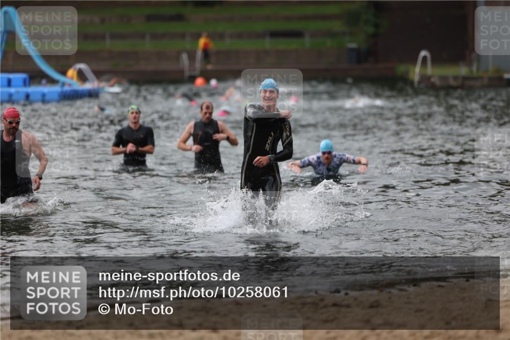 13.09.2026 - Stadtparktriathlon Mo-Foto http://msf.ph/oto/10258061 13.09.2026 11:51:33 Schwimmen 965, 990, 1001, 1059 meine-sportfotos.de