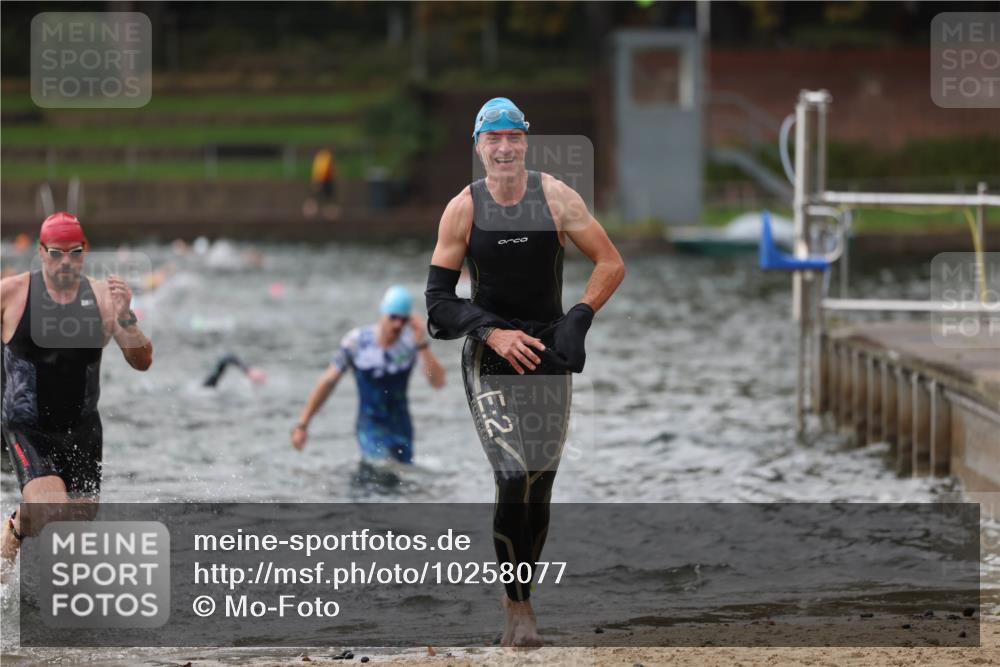 13.09.2026 - Stadtparktriathlon Mo-Foto http://msf.ph/oto/10258077 13.09.2026 11:51:37 Schwimmen 965, 972, 1001, 1036, 1059 meine-sportfotos.de