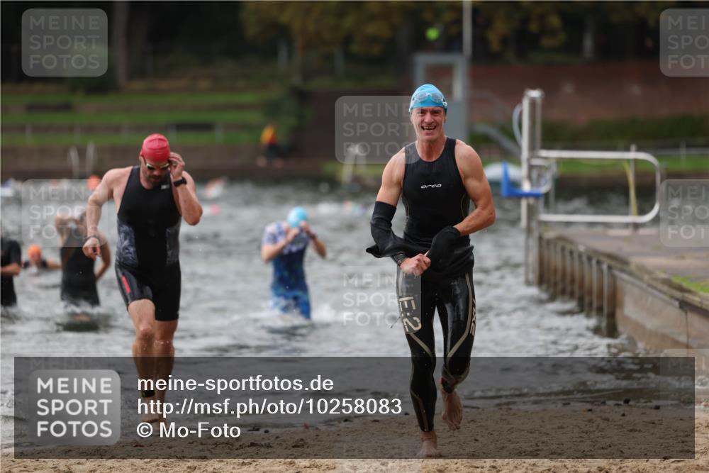 13.09.2026 - Stadtparktriathlon Mo-Foto http://msf.ph/oto/10258083 13.09.2026 11:51:37 Schwimmen 965, 972, 1001, 1036, 1059 meine-sportfotos.de