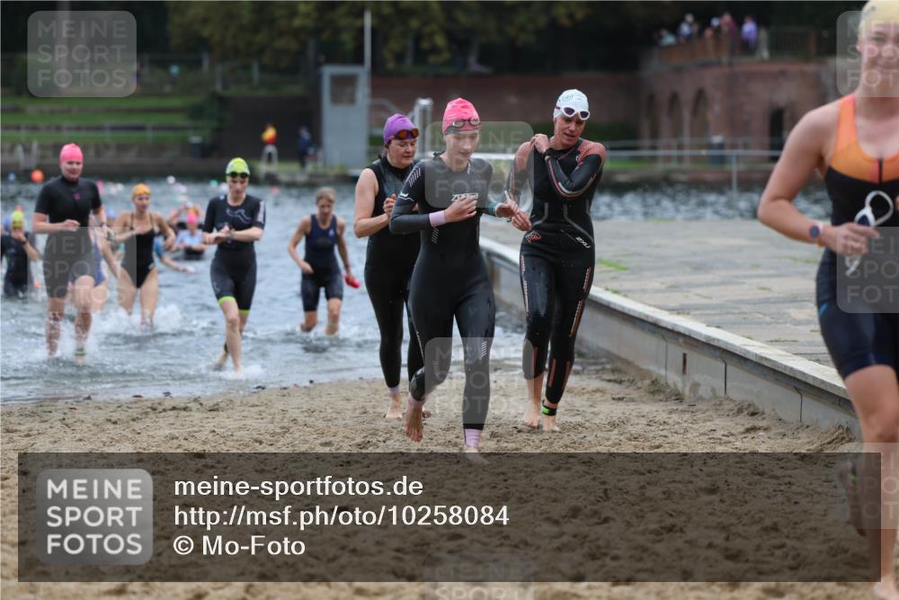13.09.2026 - Stadtparktriathlon Mo-Foto http://msf.ph/oto/10258084 13.09.2026 11:12:07 Schwimmen 720, 726, 746, 771, 772, 785, 788, 792, 796, 808, 810, 818, 820, 823, 1800 meine-sportfotos.de