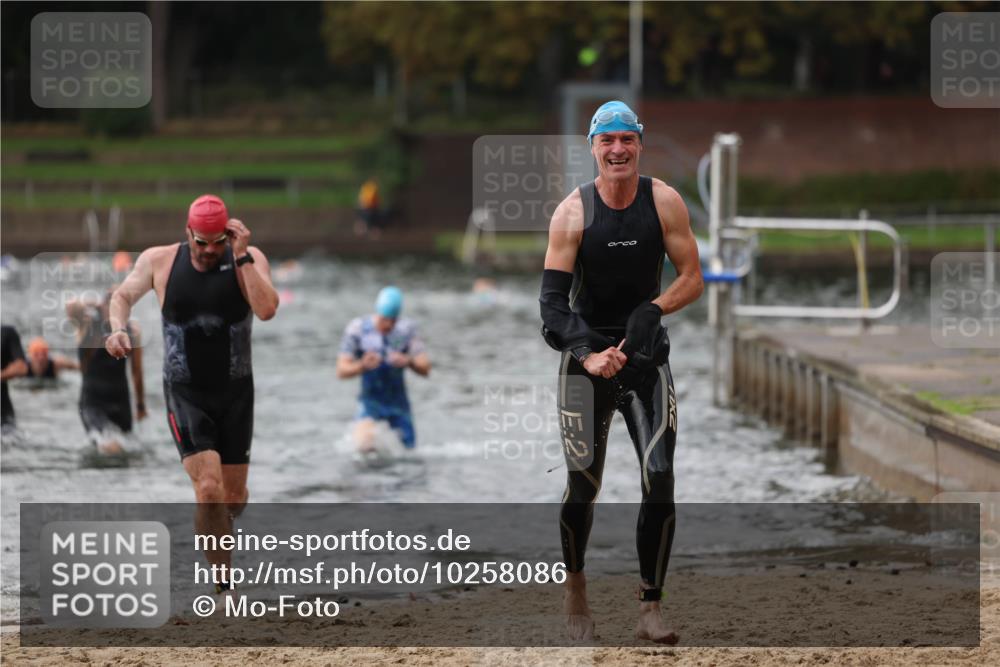 13.09.2026 - Stadtparktriathlon Mo-Foto http://msf.ph/oto/10258086 13.09.2026 11:51:38 Schwimmen 965, 972, 1001, 1036, 1059 meine-sportfotos.de