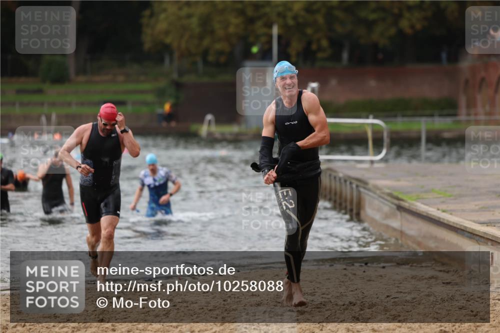 13.09.2026 - Stadtparktriathlon Mo-Foto http://msf.ph/oto/10258088 13.09.2026 11:51:38 Schwimmen 965, 972, 1001, 1036, 1059 meine-sportfotos.de