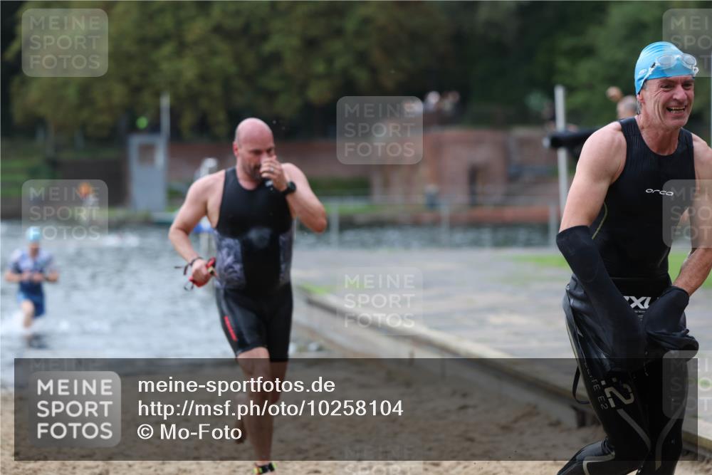 13.09.2026 - Stadtparktriathlon Mo-Foto http://msf.ph/oto/10258104 13.09.2026 11:51:40 Schwimmen 965, 972, 1001, 1036, 1059 meine-sportfotos.de