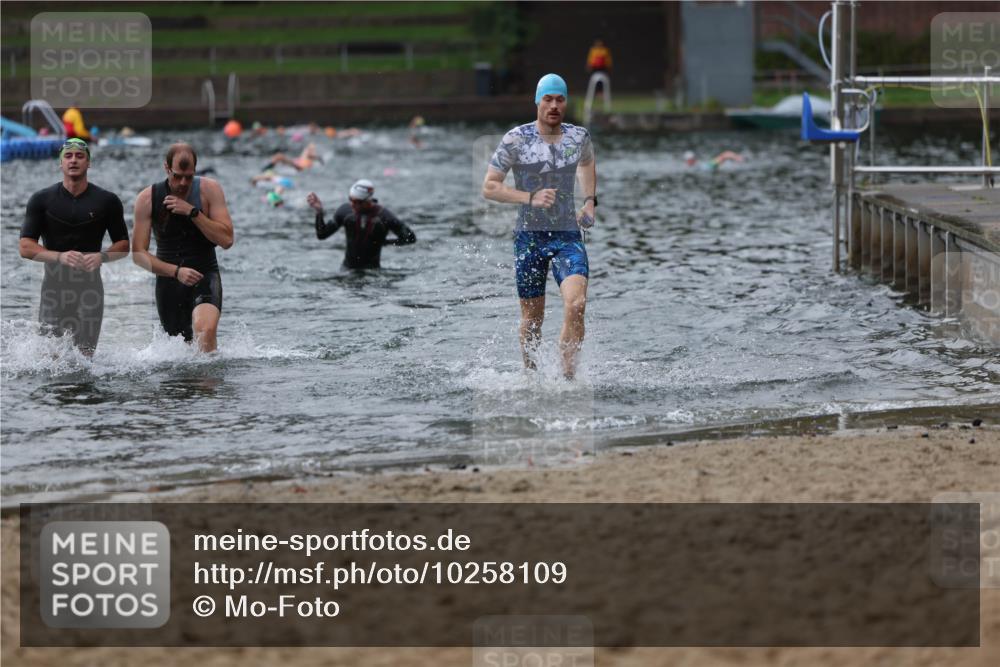 13.09.2026 - Stadtparktriathlon Mo-Foto http://msf.ph/oto/10258109 13.09.2026 11:51:42 Schwimmen 965, 972, 1001, 1036, 1053, 1059 meine-sportfotos.de
