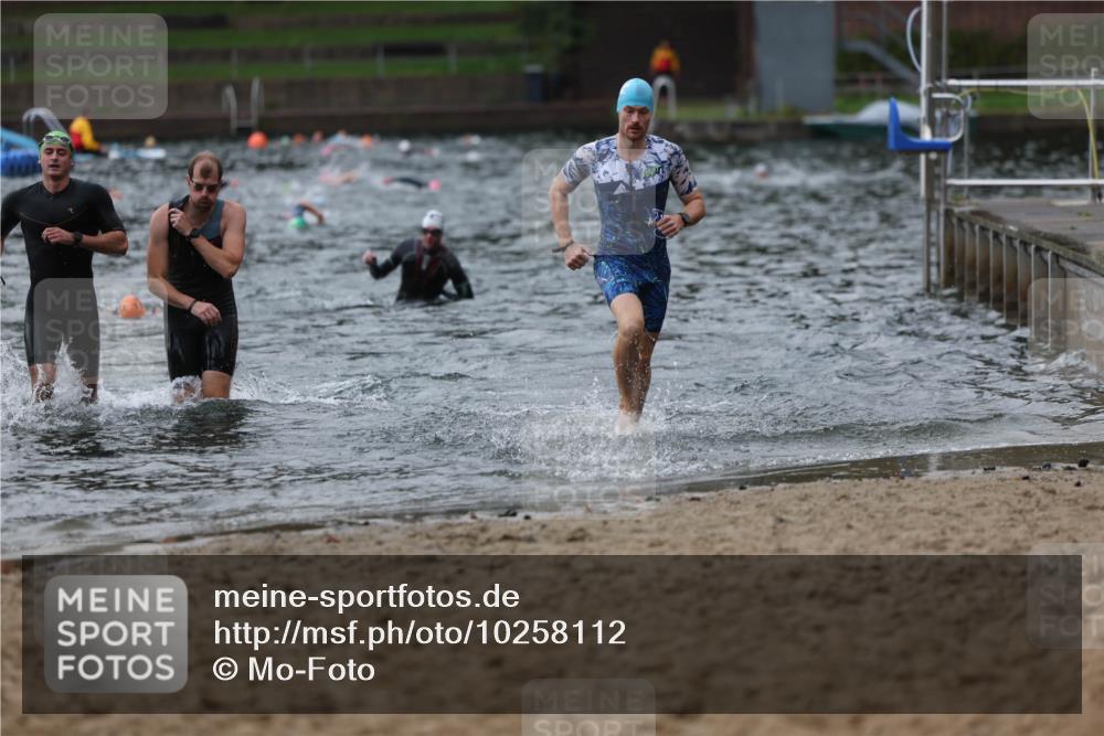 13.09.2026 - Stadtparktriathlon Mo-Foto http://msf.ph/oto/10258112 13.09.2026 11:51:42 Schwimmen 965, 972, 1001, 1036, 1053, 1059 meine-sportfotos.de