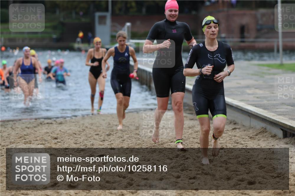 13.09.2026 - Stadtparktriathlon Mo-Foto http://msf.ph/oto/10258116 13.09.2026 11:12:11 Schwimmen 709, 720, 726, 746, 769, 771, 772, 785, 788, 808, 810, 814, 818, 820, 823, 1800 meine-sportfotos.de