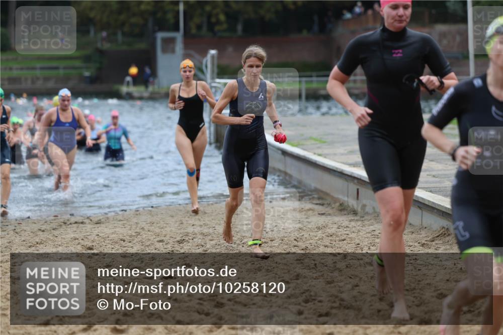 13.09.2026 - Stadtparktriathlon Mo-Foto http://msf.ph/oto/10258120 13.09.2026 11:12:12 Schwimmen 709, 720, 726, 746, 769, 771, 772, 785, 788, 808, 810, 814, 820, 821, 823, 1800 meine-sportfotos.de