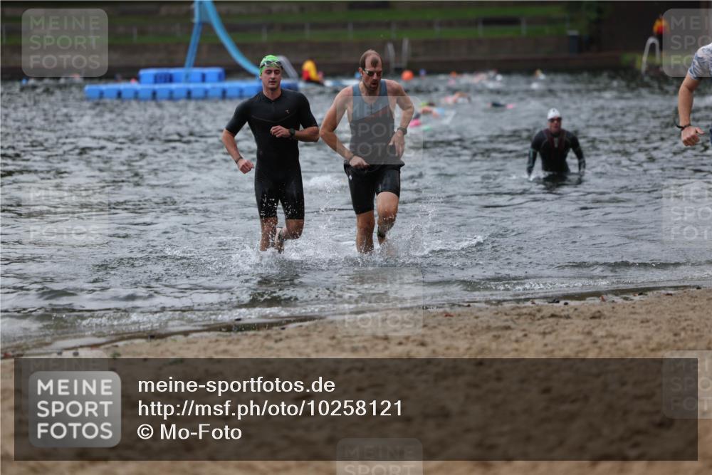 13.09.2026 - Stadtparktriathlon Mo-Foto http://msf.ph/oto/10258121 13.09.2026 11:51:44 Schwimmen 965, 972, 985, 1001, 1036, 1053, 1059 meine-sportfotos.de