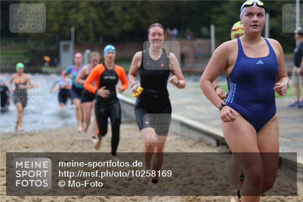 13.09.2026 - Stadtparktriathlon Mo-Foto http://msf.ph/oto/10258169 13.09.2026 11:12:19 Schwimmen 709, 726, 749, 766, 769, 771, 778, 785, 814, 817, 820, 821, 823, 1800 meine-sportfotos.de
