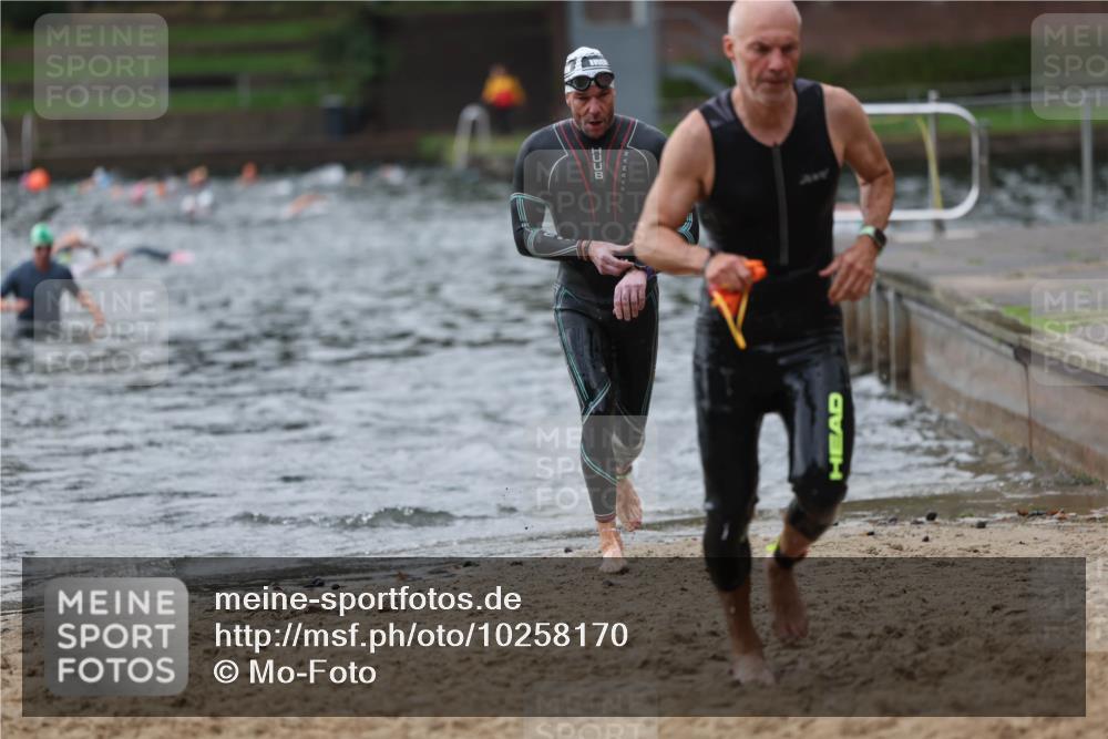 13.09.2026 - Stadtparktriathlon Mo-Foto http://msf.ph/oto/10258170 13.09.2026 11:51:55 Schwimmen 972, 985, 1053 meine-sportfotos.de