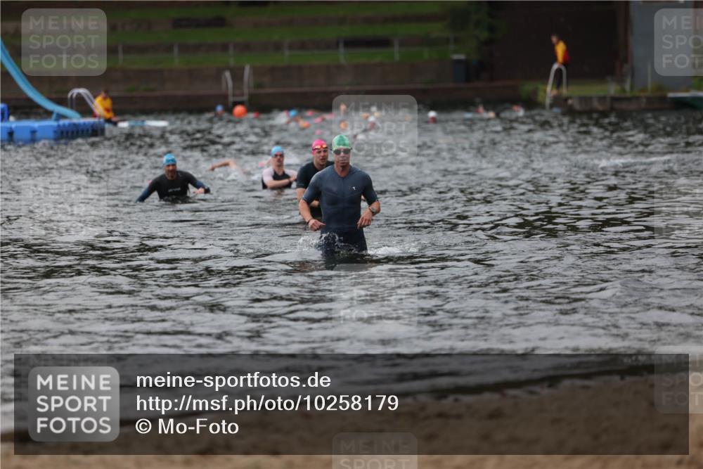 13.09.2026 - Stadtparktriathlon Mo-Foto http://msf.ph/oto/10258179 13.09.2026 11:52:02 Schwimmen 985, 1030 meine-sportfotos.de