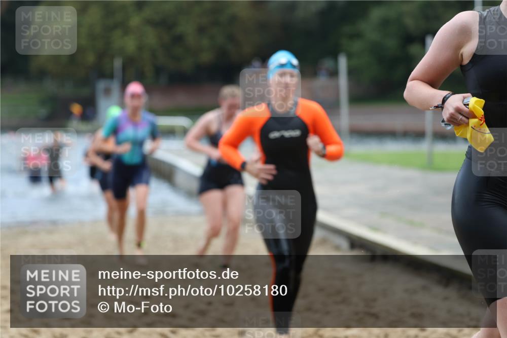 13.09.2026 - Stadtparktriathlon Mo-Foto http://msf.ph/oto/10258180 13.09.2026 11:12:21 Schwimmen 709, 726, 731, 749, 766, 769, 771, 778, 785, 814, 817, 820, 821, 823, 1800 meine-sportfotos.de
