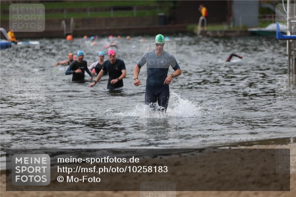 13.09.2026 - Stadtparktriathlon Mo-Foto http://msf.ph/oto/10258183 13.09.2026 11:52:06 Schwimmen 1030 meine-sportfotos.de