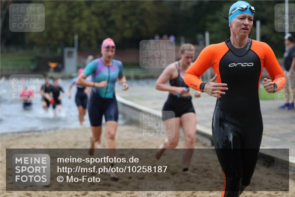 13.09.2026 - Stadtparktriathlon Mo-Foto http://msf.ph/oto/10258187 13.09.2026 11:12:22 Schwimmen 709, 726, 731, 749, 766, 769, 778, 814, 817, 820, 821, 823, 1800 meine-sportfotos.de