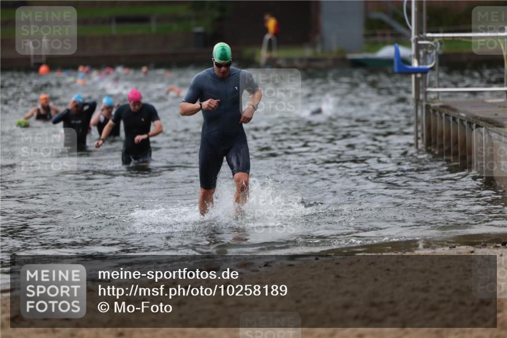 13.09.2026 - Stadtparktriathlon Mo-Foto http://msf.ph/oto/10258189 13.09.2026 11:52:08 Schwimmen 1030, 1048 meine-sportfotos.de