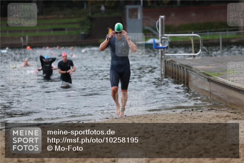13.09.2026 - Stadtparktriathlon Mo-Foto http://msf.ph/oto/10258195 13.09.2026 11:52:09 Schwimmen 1030, 1048 meine-sportfotos.de