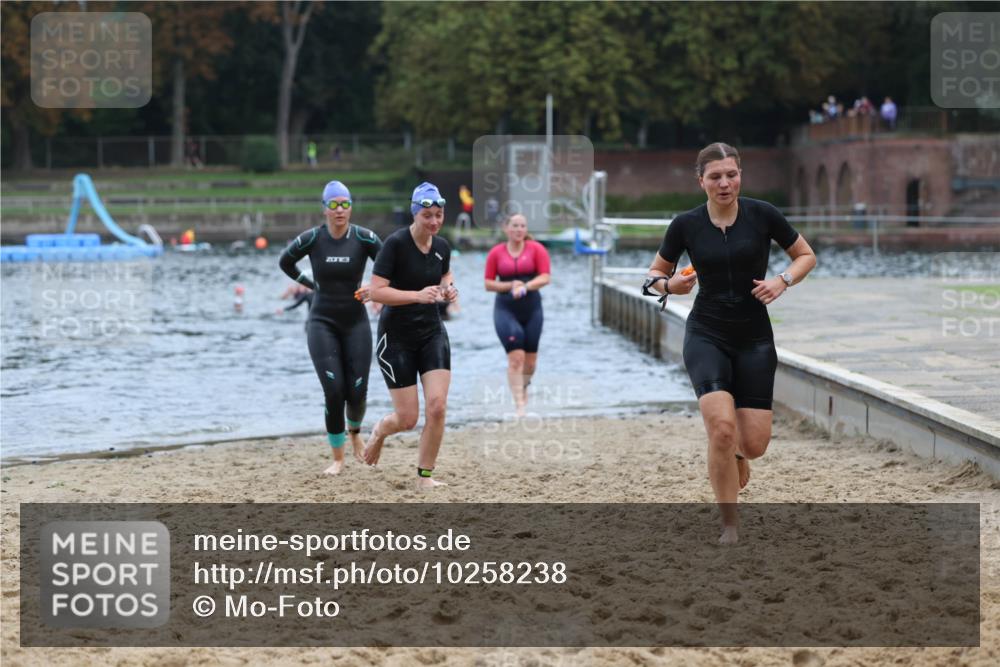 13.09.2026 - Stadtparktriathlon Mo-Foto http://msf.ph/oto/10258238 13.09.2026 11:12:29 Schwimmen 731, 749, 766, 778, 799, 817, 821 meine-sportfotos.de