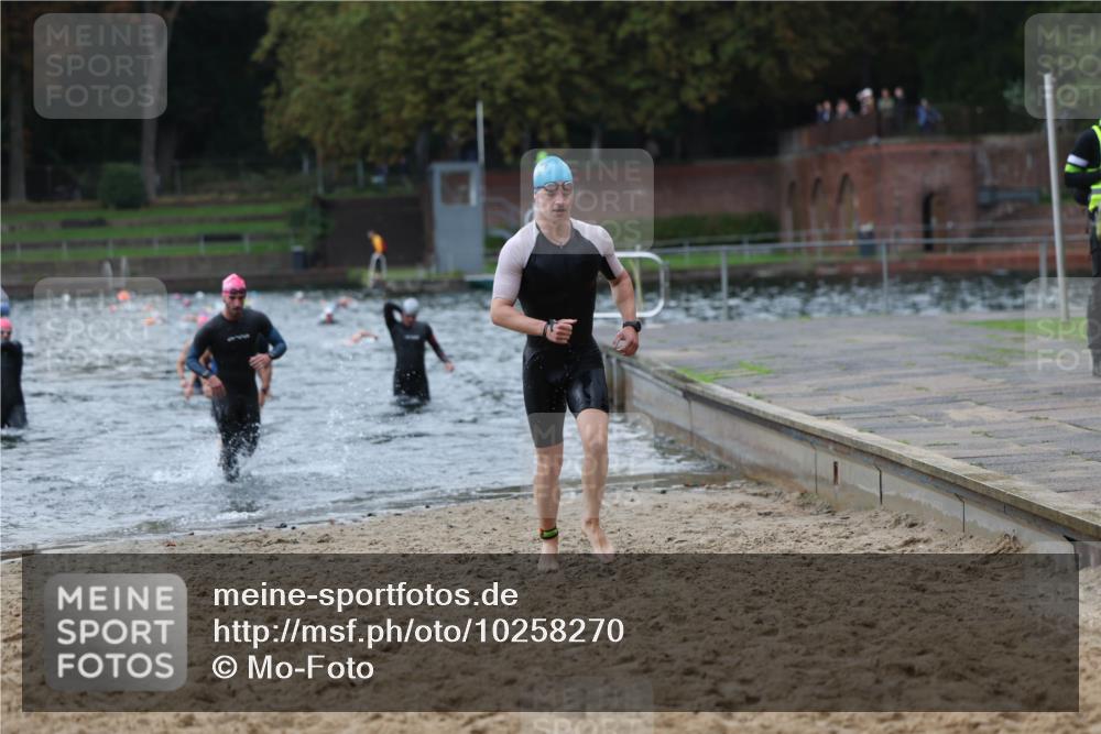 13.09.2026 - Stadtparktriathlon Mo-Foto http://msf.ph/oto/10258270 13.09.2026 11:52:26 Schwimmen 958, 997, 999, 1037, 1048, 1049, 1060 meine-sportfotos.de