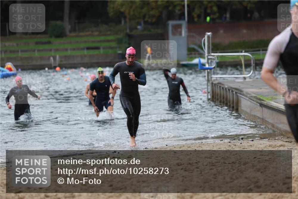 13.09.2026 - Stadtparktriathlon Mo-Foto http://msf.ph/oto/10258273 13.09.2026 11:52:27 Schwimmen 958, 997, 999, 1037, 1049, 1060 meine-sportfotos.de