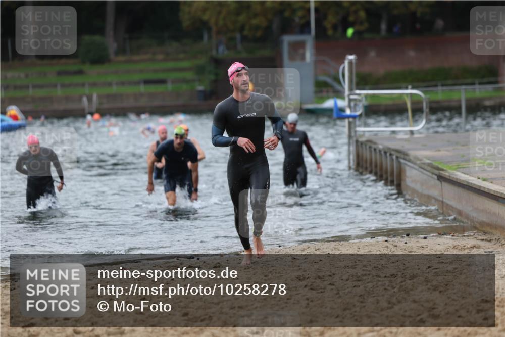 13.09.2026 - Stadtparktriathlon Mo-Foto http://msf.ph/oto/10258278 13.09.2026 11:52:28 Schwimmen 958, 964, 997, 999, 1009, 1037, 1049, 1060 meine-sportfotos.de